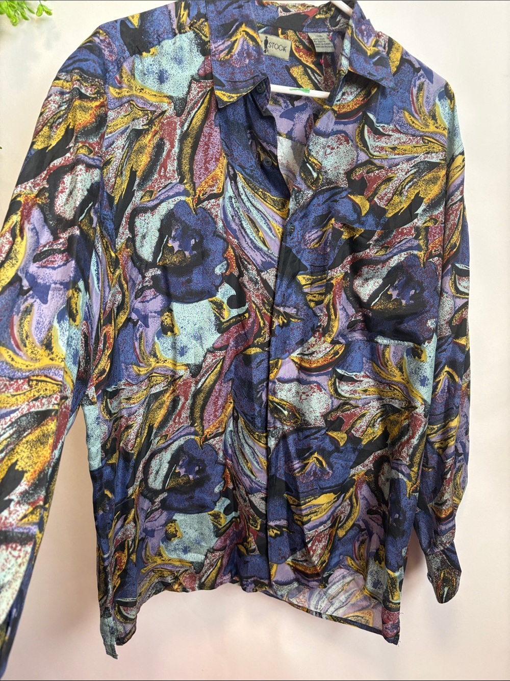 Robert Graham Multicolor Abstract Floral Button-Down Shirt - 💯 SILK